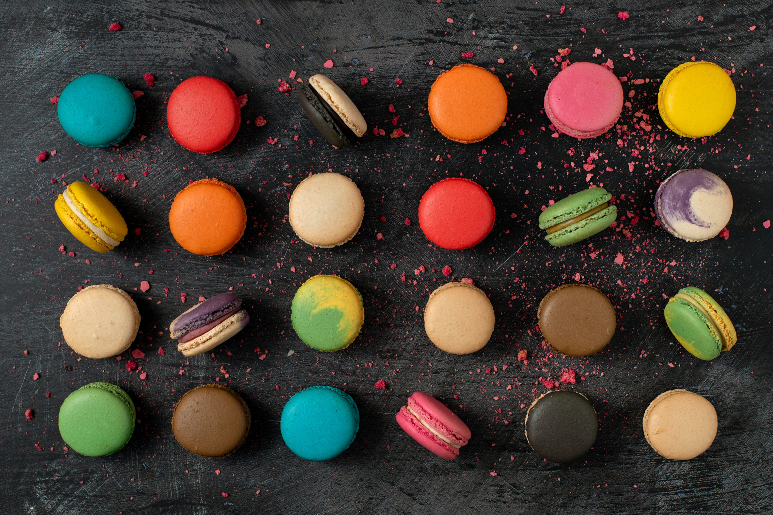 Classic & Signature Macaron Box - Image 2