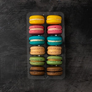 Classics Macaron Box
